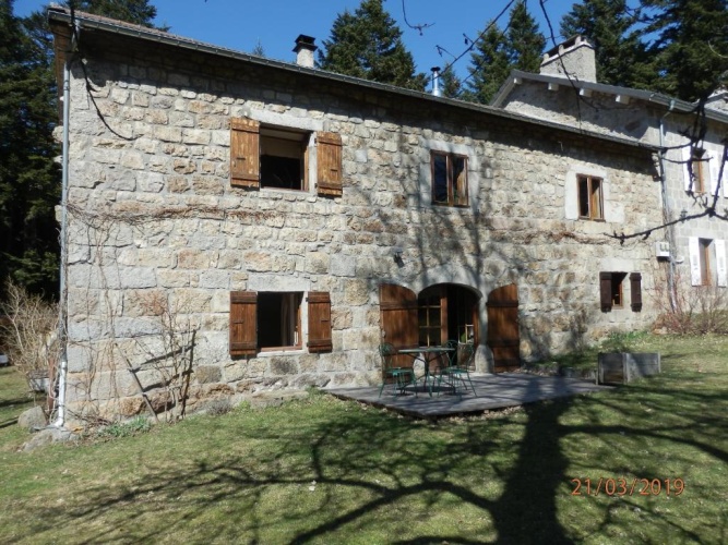 3 Bedrooms Cottage