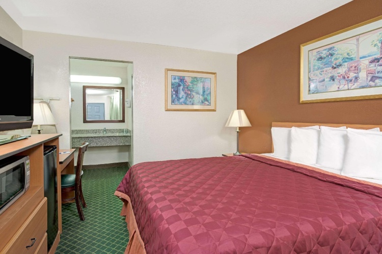1 Bedroom Double Suite