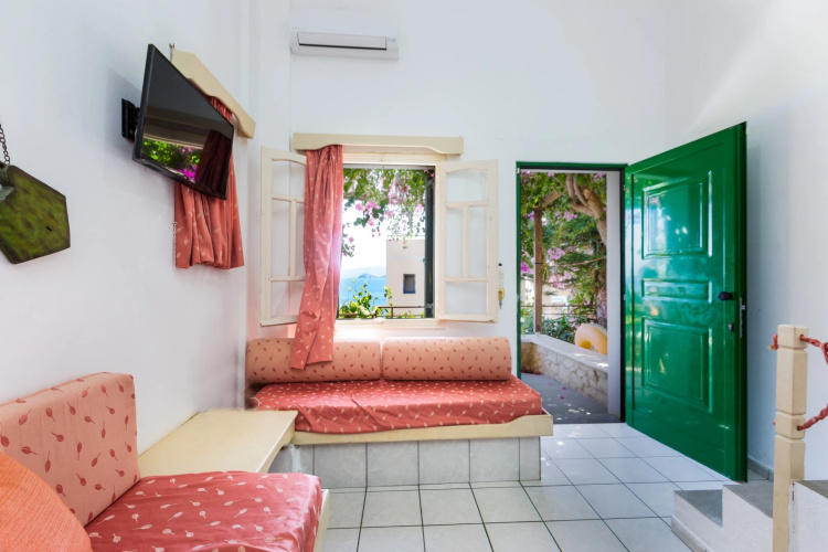 Ormos Atalia Aparthotel