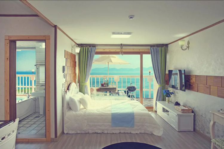 Namhae Bel Vienne Pension