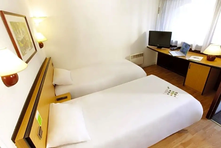 Standard Double room with view