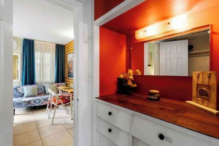 Spacious 1BR in Hollywood FL Pet-friendly, Parking