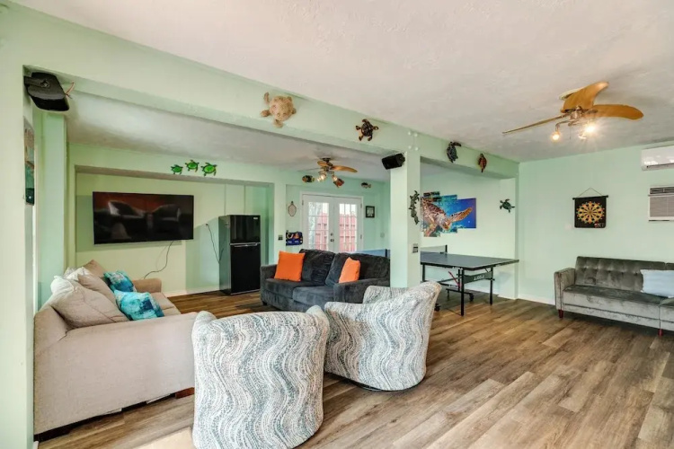 Tortuga Inn