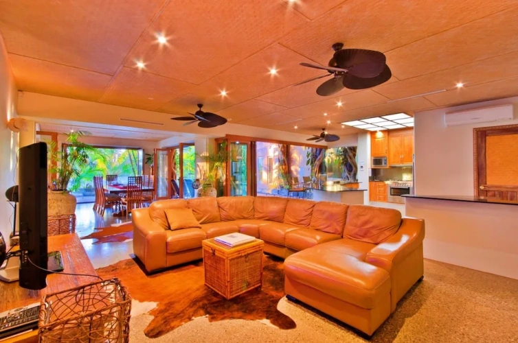 6 Bedrooms Cottage