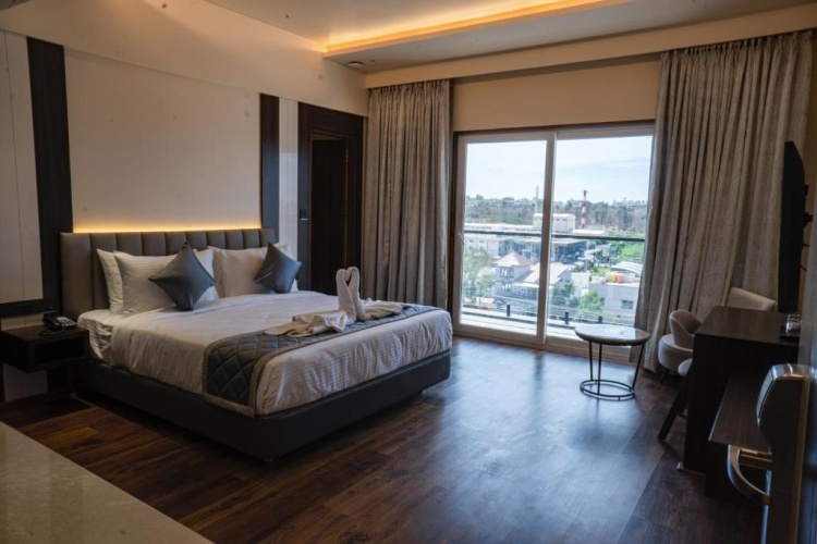 Deluxe Double room with balcony
