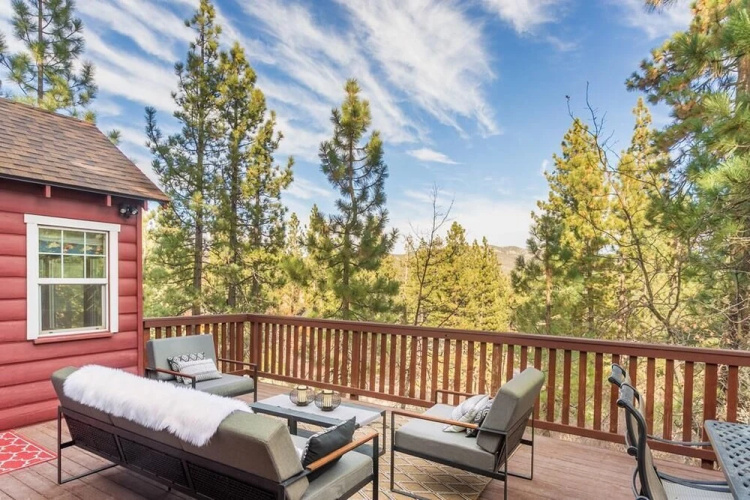 031 - Paradise Pines