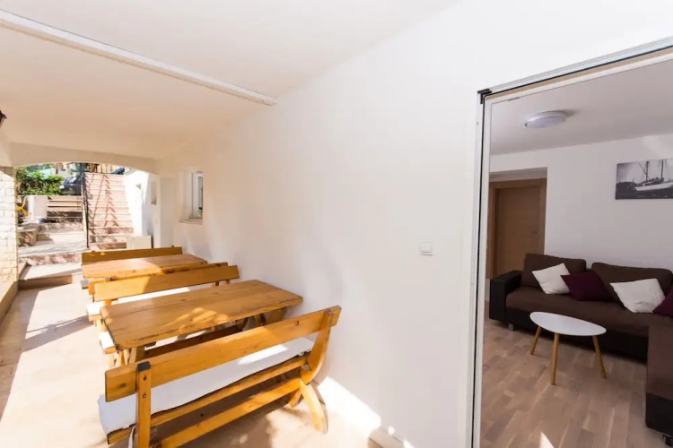 Apartment Vedran