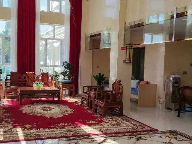 Mercure Hotel Burqin