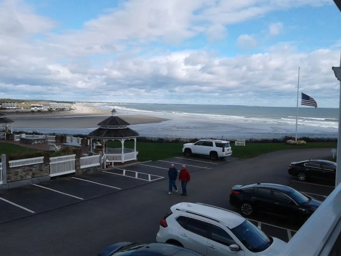 Standard Double room with balcony and beachfront
