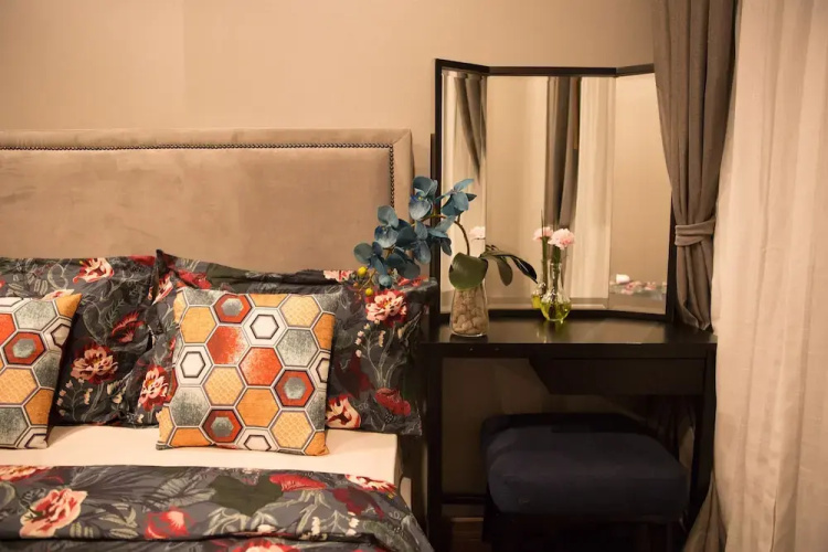Community Apartment - bkbhce12