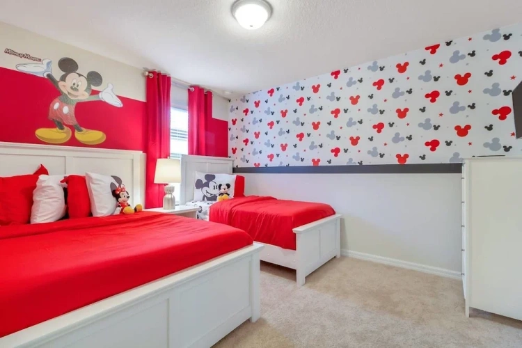 5 Bedrooms Cottage