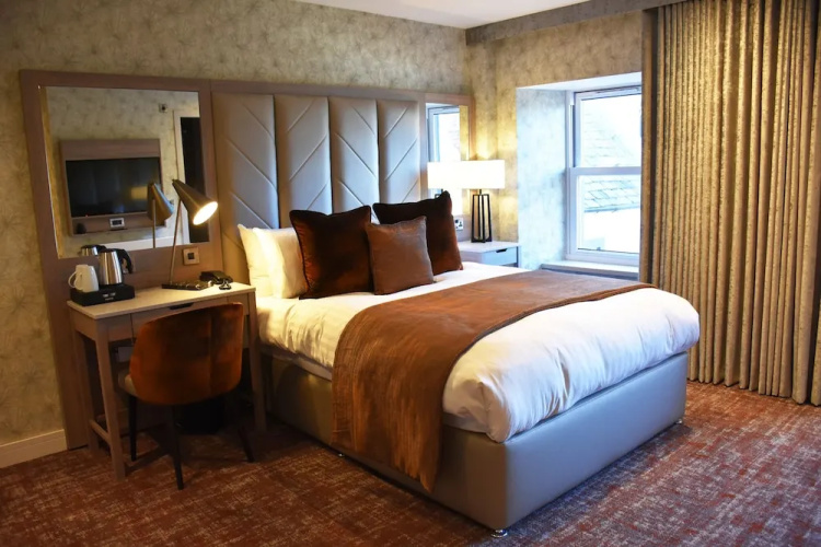 The Royal Hotel