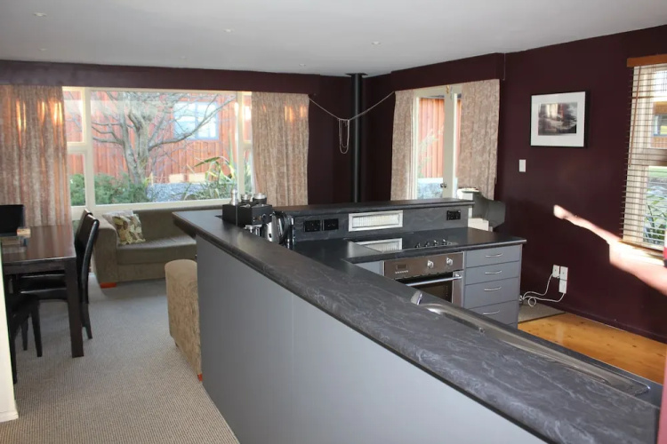 6 Denby Place