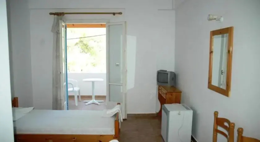 Chalikias Rooms
