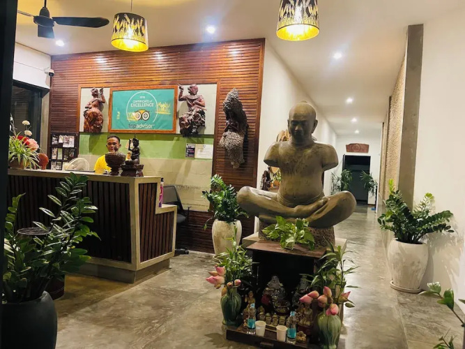 Chhouy Vathna Angkor Boutique