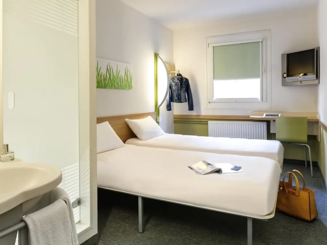 Twin room