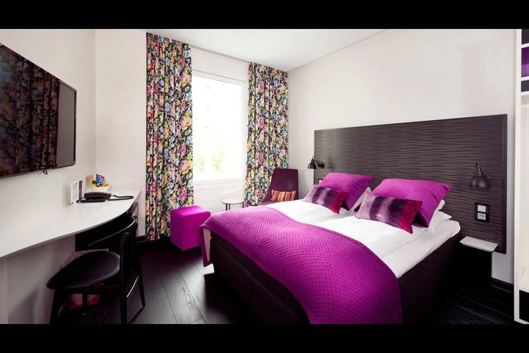 Hotel No13
