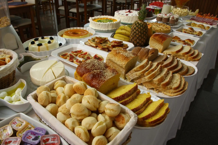Kehdi Plaza Hotel