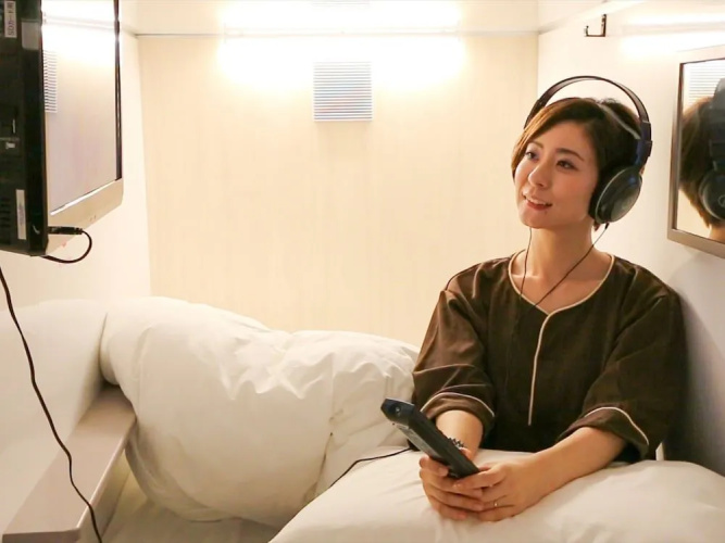 LEO YU CAPSULE HOTEL Funabashi