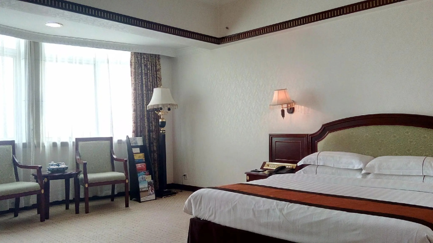 He Xing Hotel