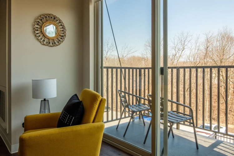 FRONTDESK Core Apts Campustown Ames