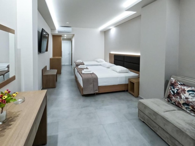 Standard Quadruple room