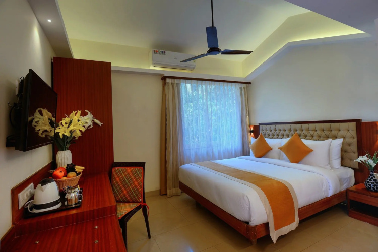 TreeHouse Stamp Benaulim
