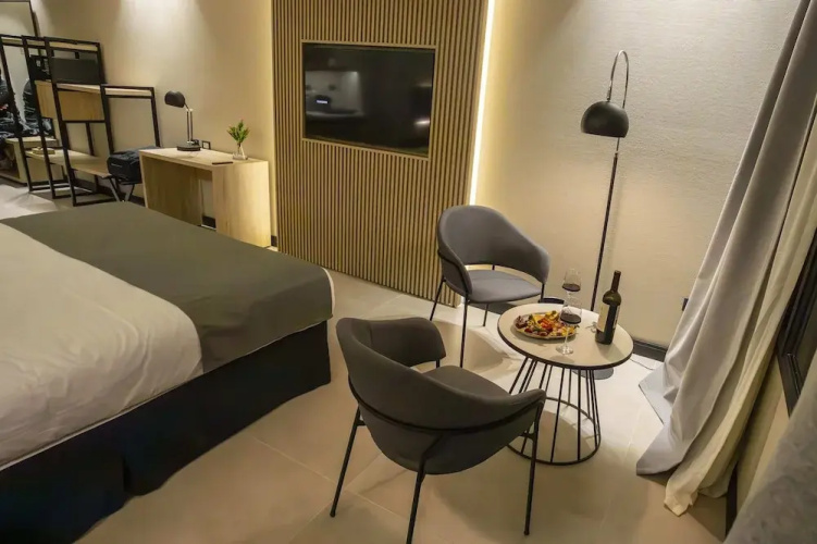 Mabra Suites