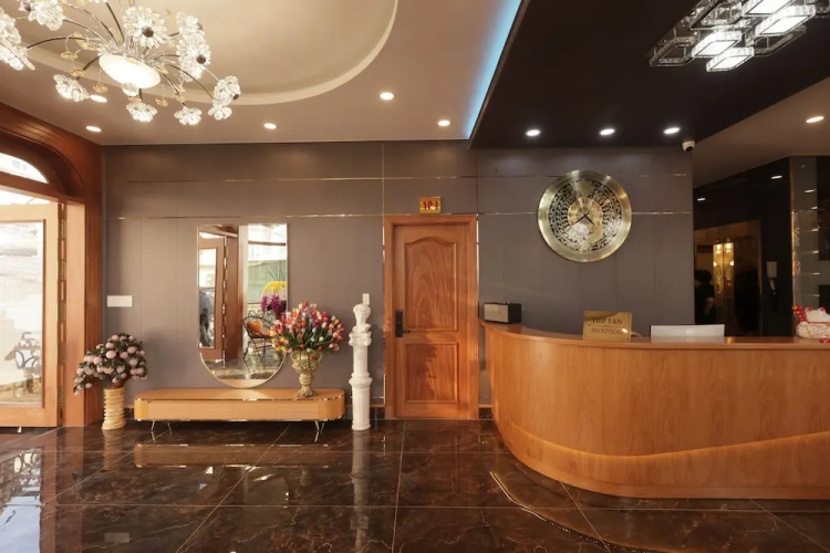 Cat Tuong Hotel