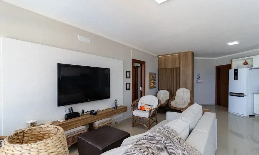 Beautiful Seaside Apartment With Barbecue Rig0102