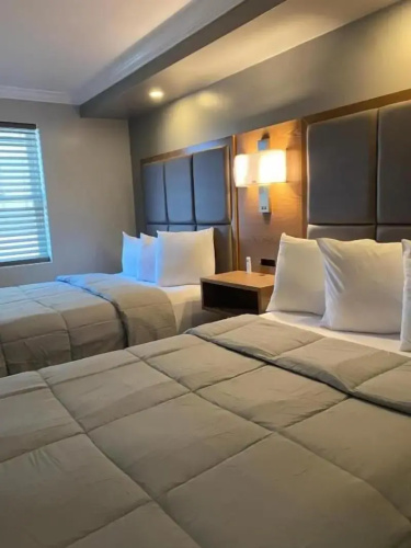 Coastal Sands Inn