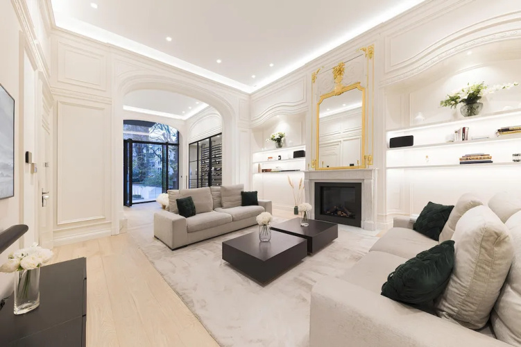 Luxueuse Maison de Ville Parfaite Place