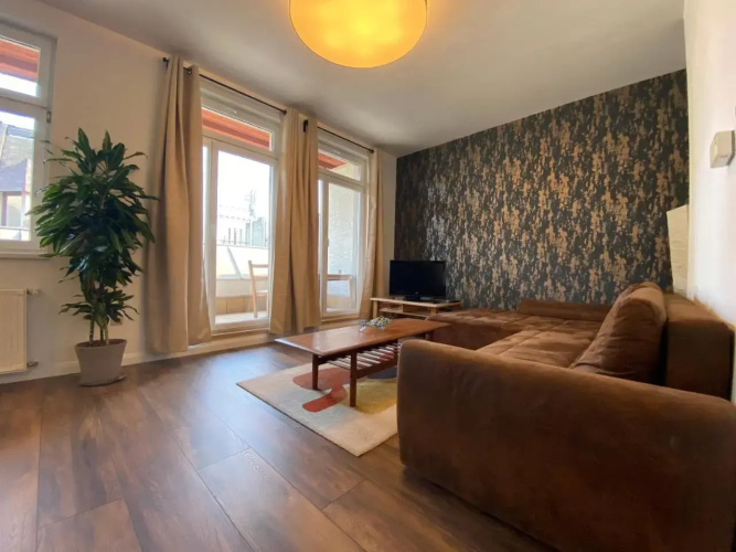 2 Bedroom 107 M2 Loft with Balcony