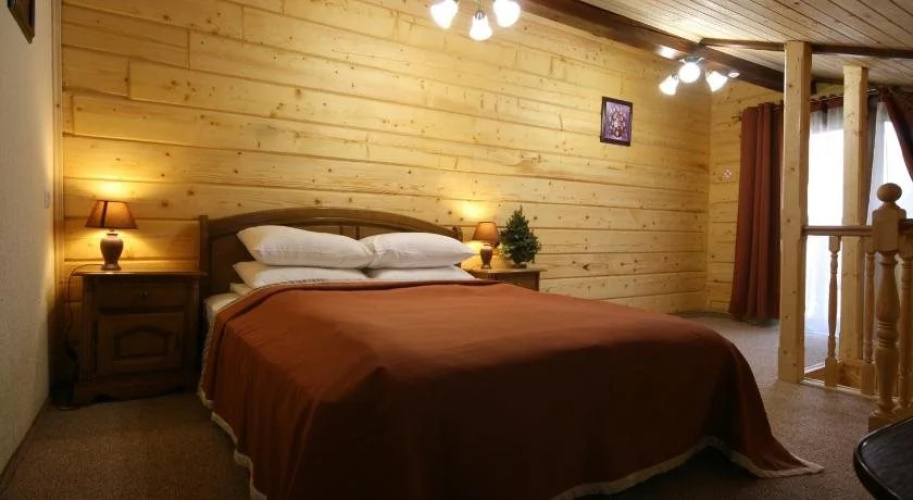 Hotel Plus