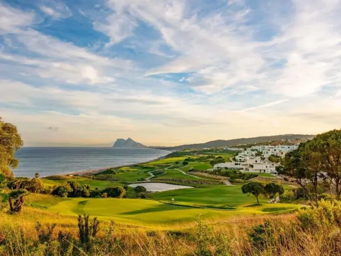 Deluxe Double room with balcony and with golf view