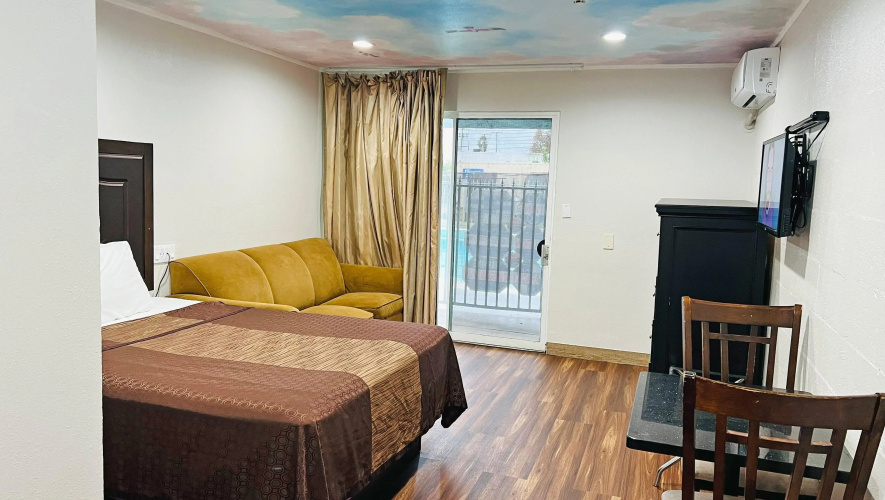 Lanai Motel