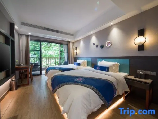 Deluxe Double room with balcony and with ocean view
