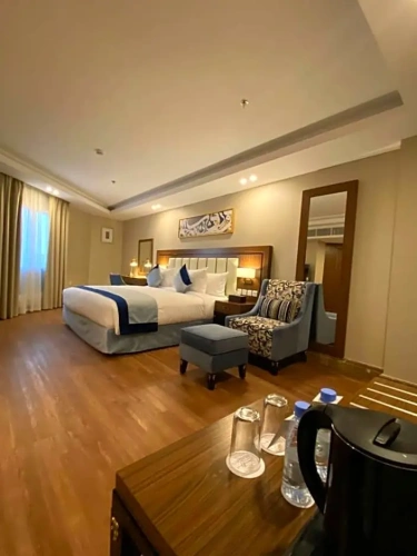 Deluxe Double room with partial sea view