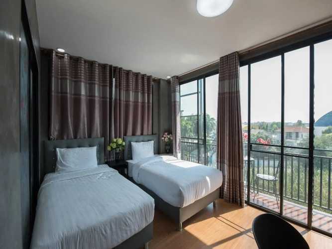 Deluxe Twin room