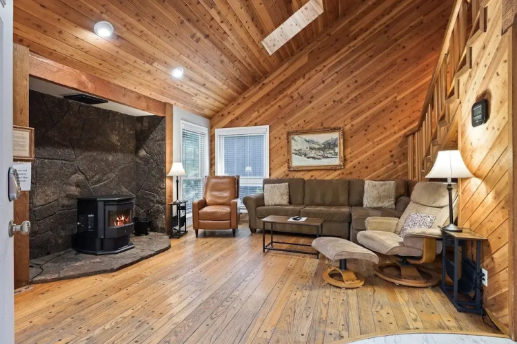 Sequoia 14 2 Bedroom Home