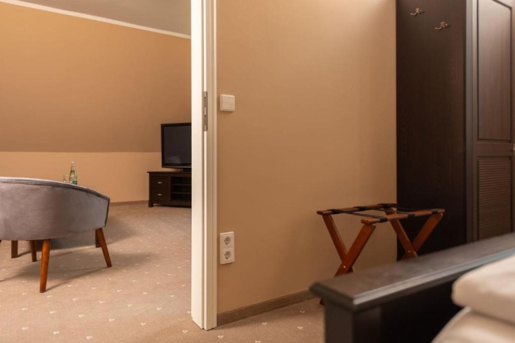 Standard Suite