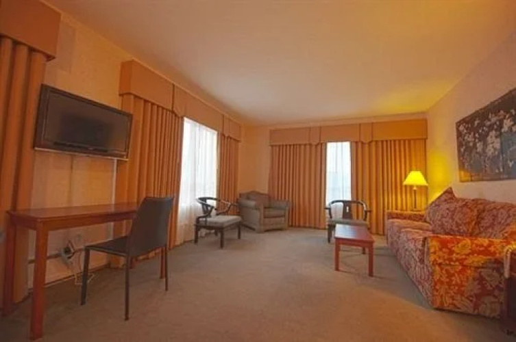Grosvenor Suites