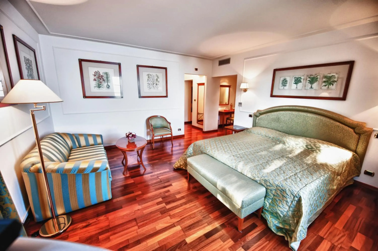 Relais Casali della Cisterna