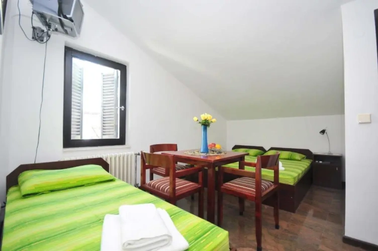 2 Bedrooms Deluxe Apartment with balcony and with sea view