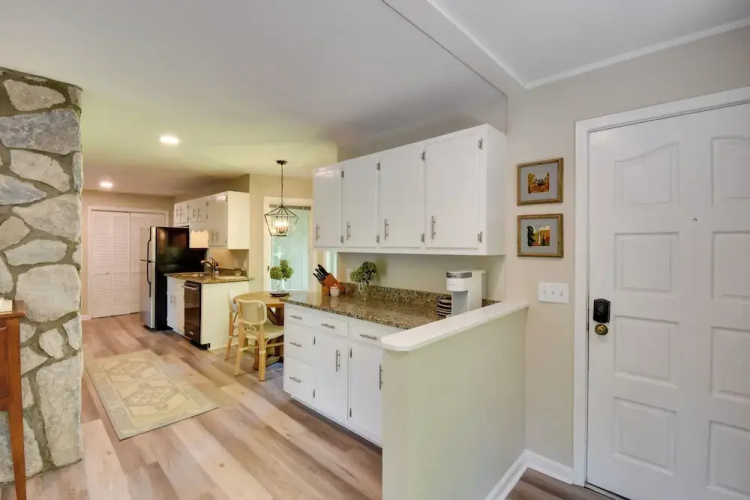 Stunning Dillard Home w/ Yard in Sky Valley!