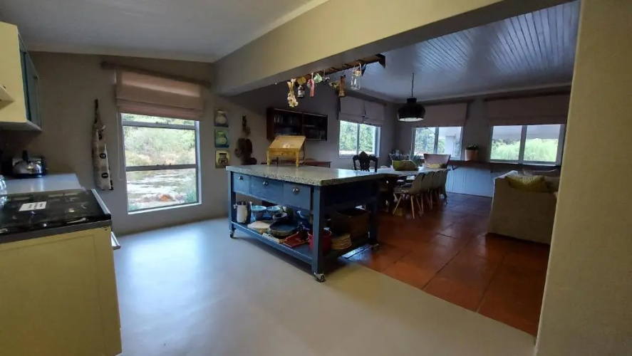 Lake House