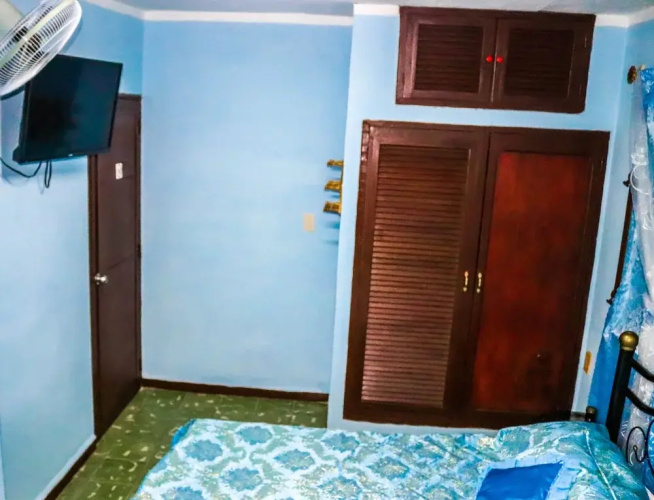 Hostal Adalina