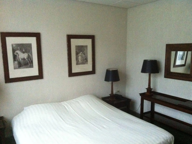 Hotel Twenty-Three
