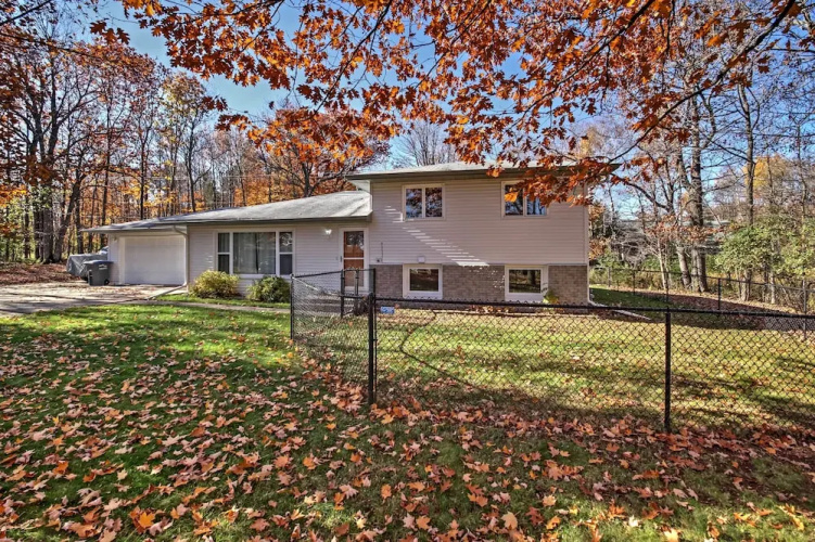 Quaint Duluth Hideaway w/ Private Fenced-in Yard!