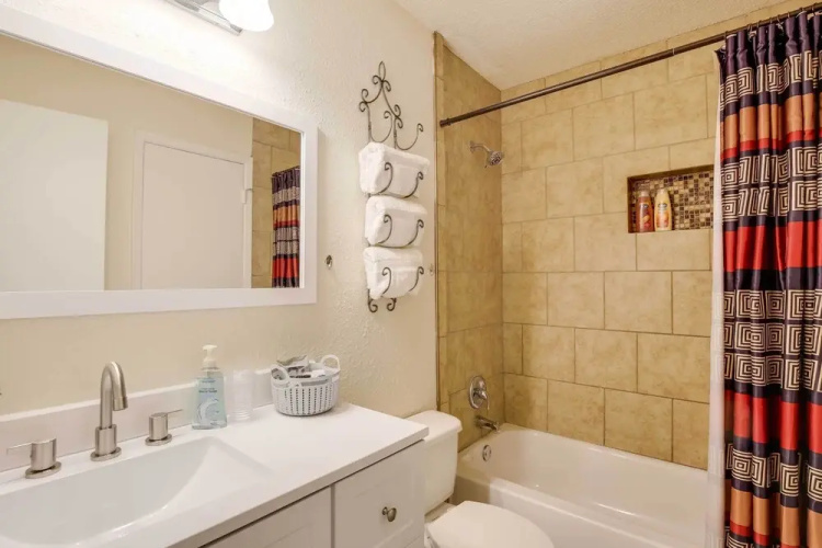 Sunny San Antonio Home w/ Backyard + Patio!